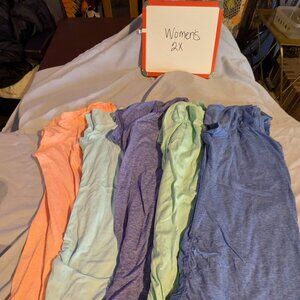 Women's Danskin Now Bundle of 5 shirts - Size 2X - Like New, multiple colors